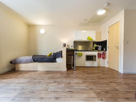 Studio to rent - Photo 4