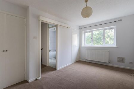 1 bedroom semi-detached house to rent - Photo 3