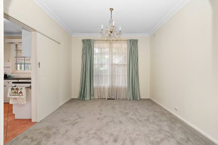 Thinking of selling? Contact our agent - Photo 3