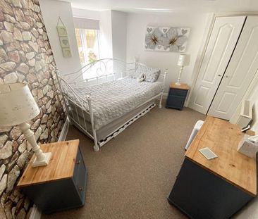 3 bedroom apartment to rent - Photo 3