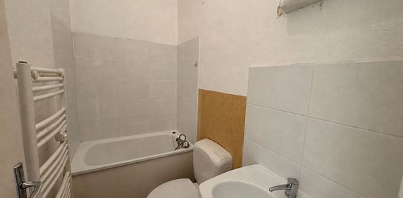 Location Appartement 1 pièce 26m² - Photo 2