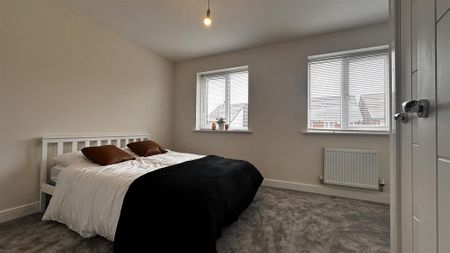 2 bedroom terraced house to rent - Photo 4