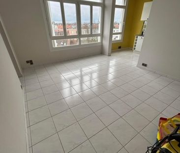 Location Appartement 3 pièces 57m² DOUAI 59500 - Photo 1