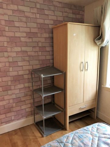 3 Bed Flat, Carron Street, G22 - Photo 3