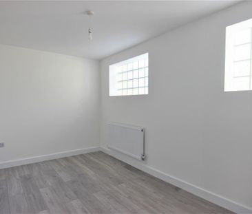 4 bedroom maisonette to rent - Photo 3