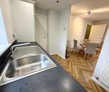 2 bedroom apartment to rent - Photo 6