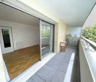 Location Appartement 1 pièce 28m² PUTEAUX 92800 - Photo 2