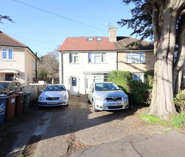 Studio Flat, Cullington Close, HA3 - Photo 4