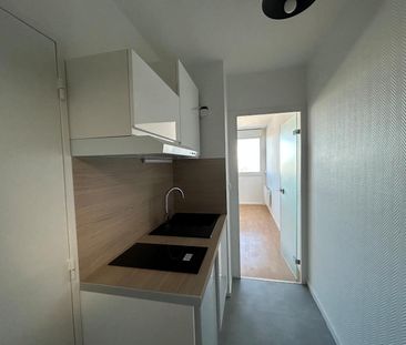 Location appartement 1 pièce 21 m2 à Chambray-lès-Tours - Photo 2