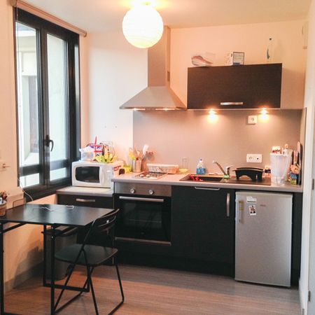 Location Appartement 1 pièce 21m² - Photo 3