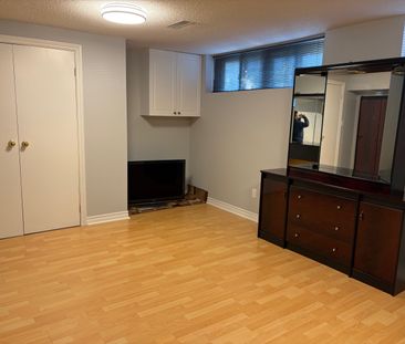 For Lease - 19 Budea Crescent, Toronto, Ontario - Photo 1