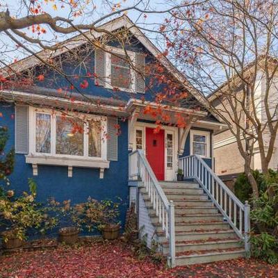 Vancouver West 3Bedrooms Upper Level - Photo 3