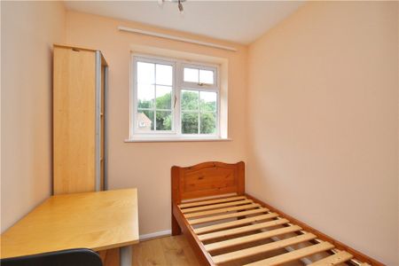 Southway, Guildford, Surrey, GU2 8DF - Photo 5