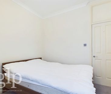 2 Bedroom Apartment, Ridgmount Gardens, Bloomsbury, WC1E - Photo 5