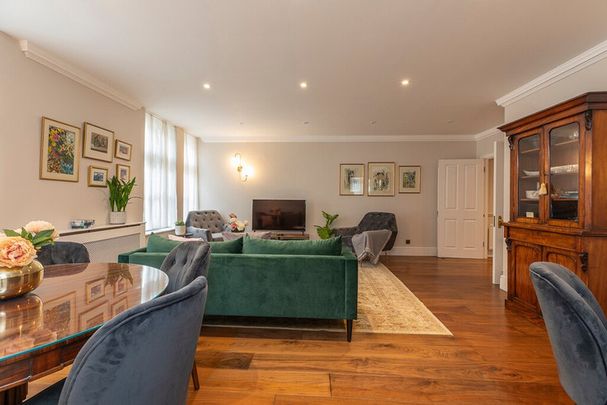 Mason's Arms Mews - Photo 1