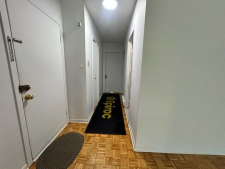 2717 Rue Ostiguy, apt. 1 - Photo 2