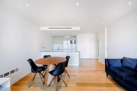 2 Bedroom Apartment - Photo 2