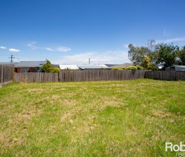 Great Family Family Home in Newnham - Photo 6