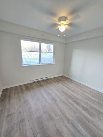 Brand New Unit in Chilliwack - Photo 3
