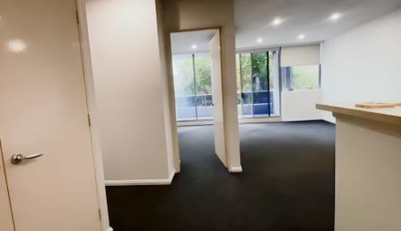 2 bed 1.5 bath - Photo 3