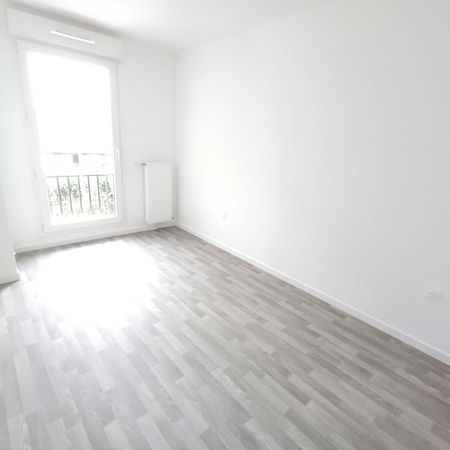location Appartement T2 DE 39.89m² À VILLIERS SUR MARNE - Photo 4