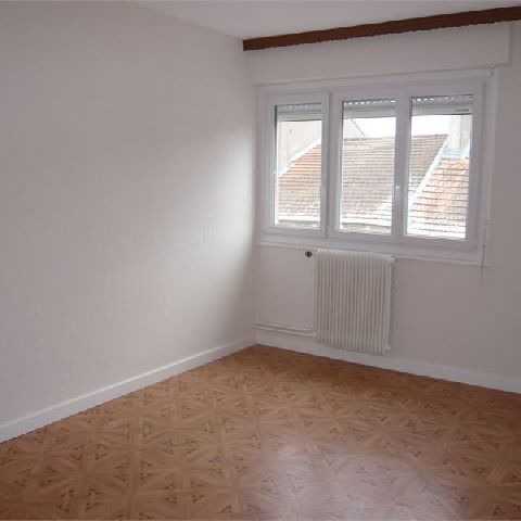 Location Appartement 3 pièces 70m² - Photo 1