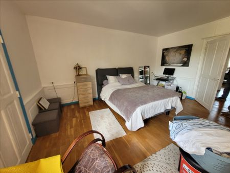 Location Appartement 4 pièces 166m² - Photo 3