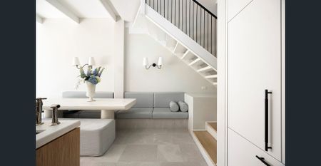 Refined Architectural Living in the Heart of North Bondi - Photo 3