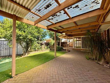 8 Macks Place, Hoppers Crossing VIC, Belconnen - Photo 5
