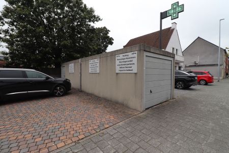 Gerenoveerd duplex-appartement (2de en 3de verdieping) met terras (ca 28 m²), garage en fietsenberging. - Photo 5