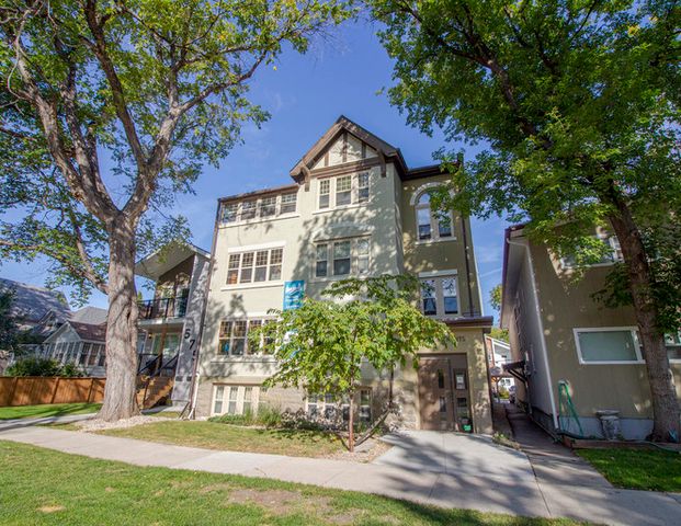 573 Warsaw Avenue | 573 Warsaw Avenue, Winnipeg - Photo 1