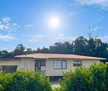 Country Living - Photo 4