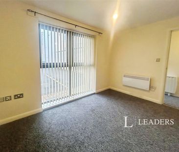 1 bedroom apartment to rent St. Georges Terrace, Cheltenham, Glouce... - Photo 2