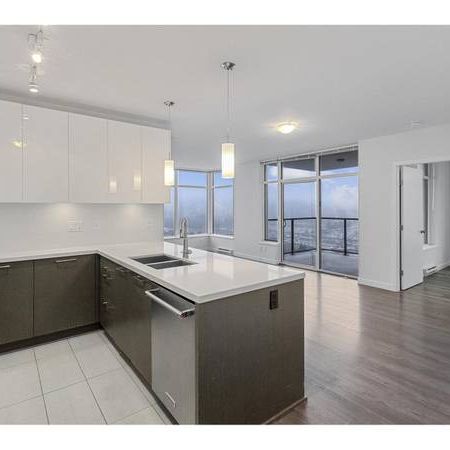 Beautiful Condo for rent - Photo 3