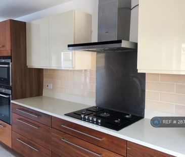 1 bedroom in a house share to rent - Photo 6