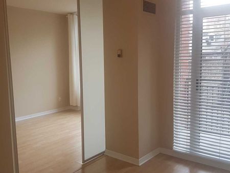 For Lease - 39 Jarvis Street Unit# 407, Toronto, Ontario - Photo 3