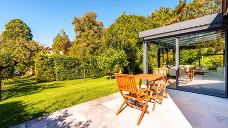 Rive Gauche - Lake in the immediate vicinity, nice villa with garden - Photo 3