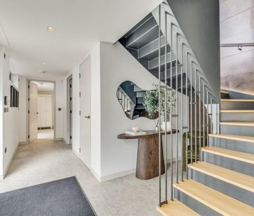 4 bedroom terraced house to rent - Photo 5