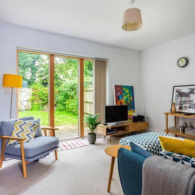 2 bedroom terraced house to rent - Photo 1