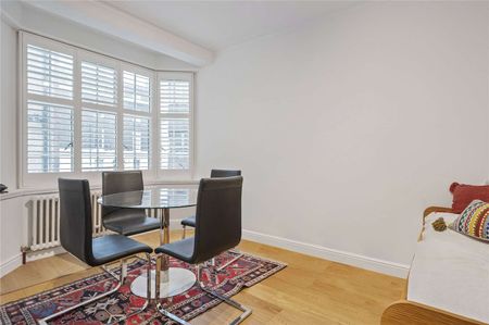 Excellently appointed studio/one bedroom in a portered building. - Photo 3