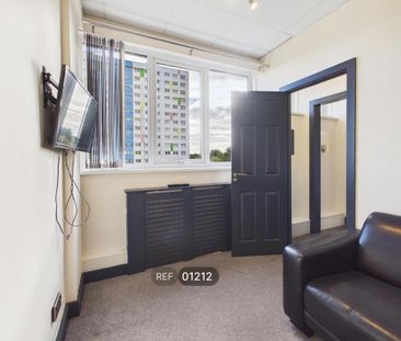 1 bedroom property to rent - Photo 4
