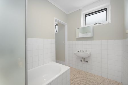 9/98 George Street, Fitzroy VIC 3065 - Photo 3