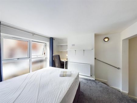 4 bedroom house share to rent - Photo 5