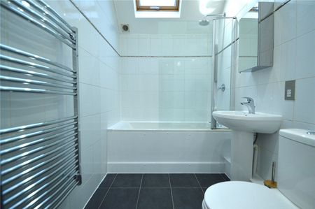 Addiscombe Grove, Croydon, Surrey, CR0 - Photo 3