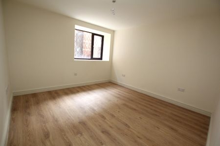 2 Bedroom Apartment, Chester - Photo 3