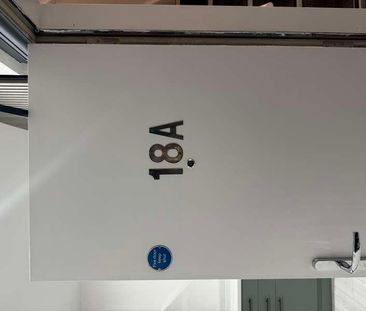 Bed Luxury Apartment - Birkin Avenue, NG7 - Photo 4