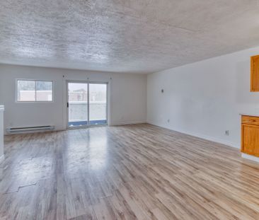 For Lease - 675 6th Street Unit# 7, Owen Sound, Ontario - Photo 1