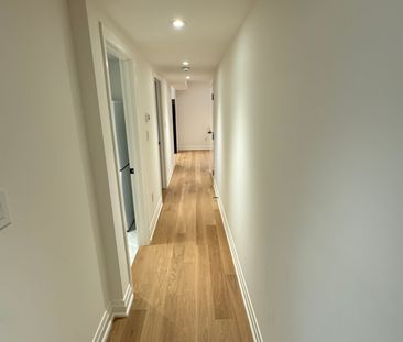 For Lease - 1 Random Street, Toronto, Ontario - Photo 2