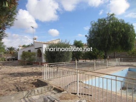 Villa in San Fulgencio, La Marina - Oasis, for rent - Photo 3