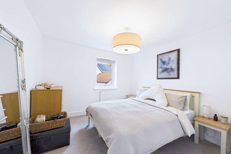 3 bedroom detached house to rent - Photo 5